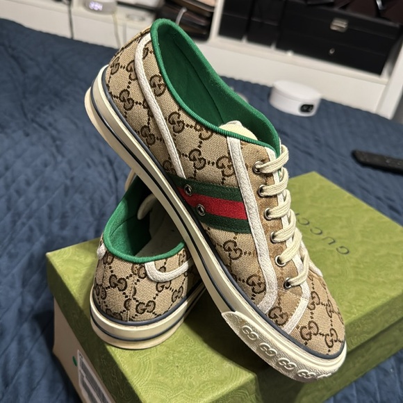 GUCCI - Picture 6 of 9